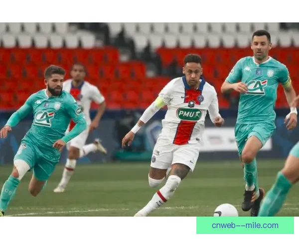 2025夏季转会风云：纽卡斯尔锁定法甲顶级边卫加盟阵容