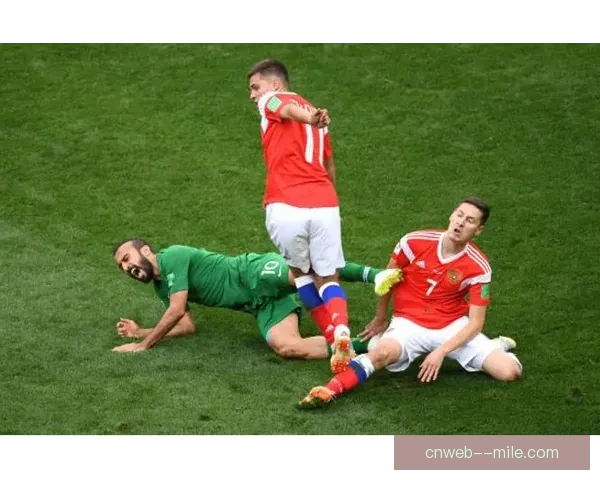 米卡塔泽梅斯进球如麻后加盟里昂引发热议